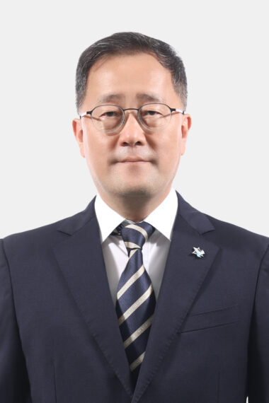 신수진 단장